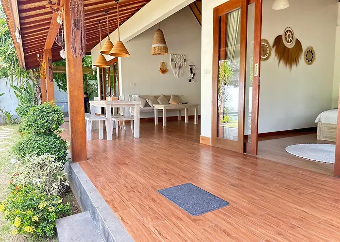 Saka Villa